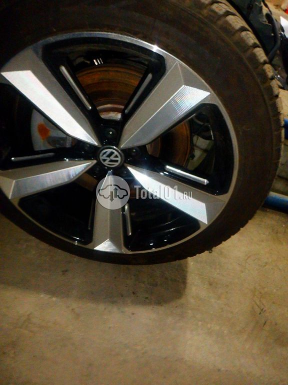 Фото Volkswagen ID4 78