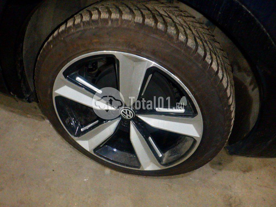 Фото Volkswagen ID4 130
