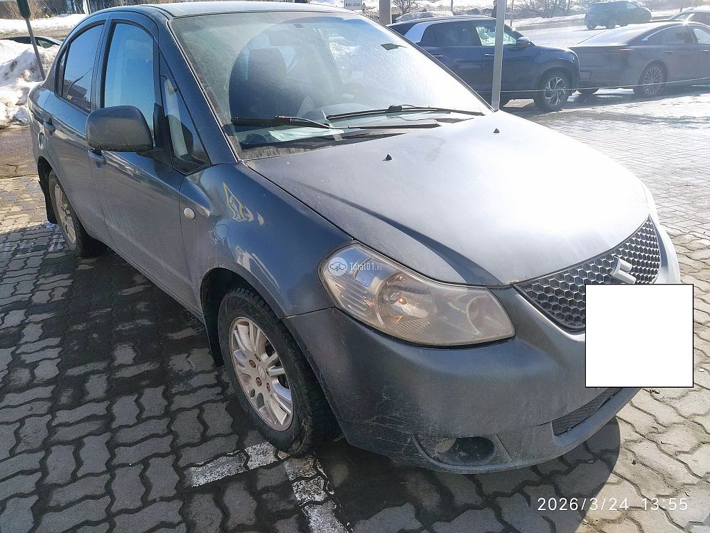 Фото Suzuki SX4 8