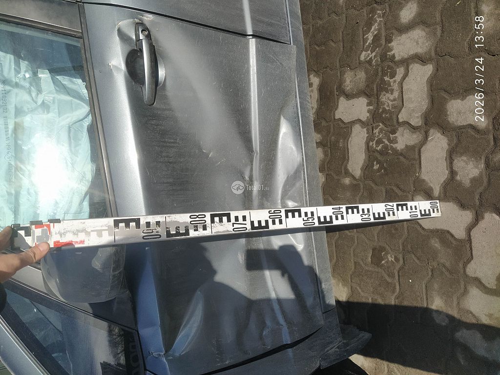 Фото Suzuki SX4 10