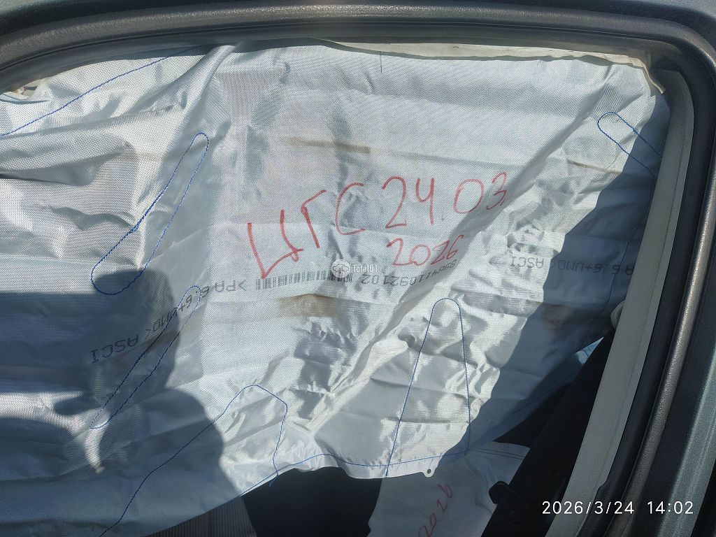 Фото Suzuki SX4 34