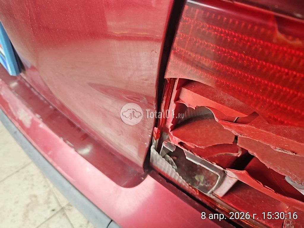 Фото Volkswagen Passat 10