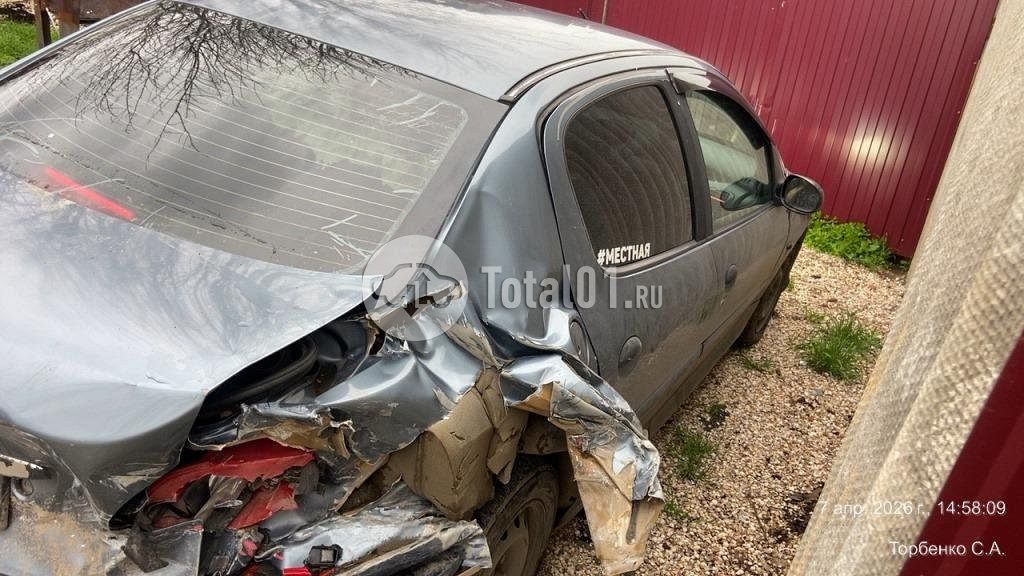 Фото Peugeot 206 4