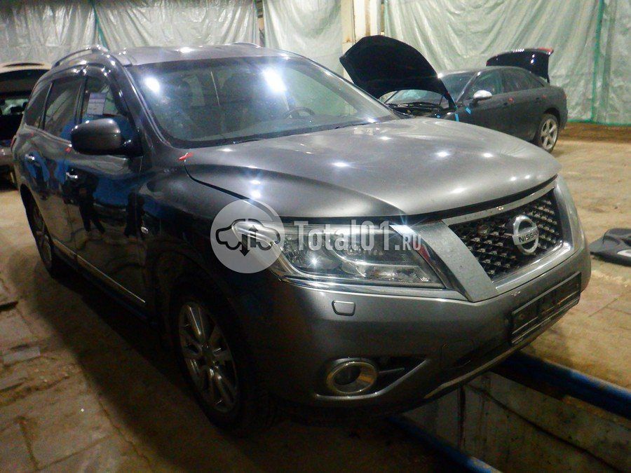 Фото Nissan Pathfinder 2