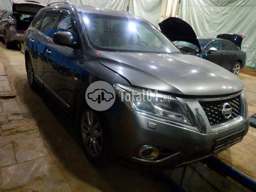 Фото Nissan Pathfinder 10
