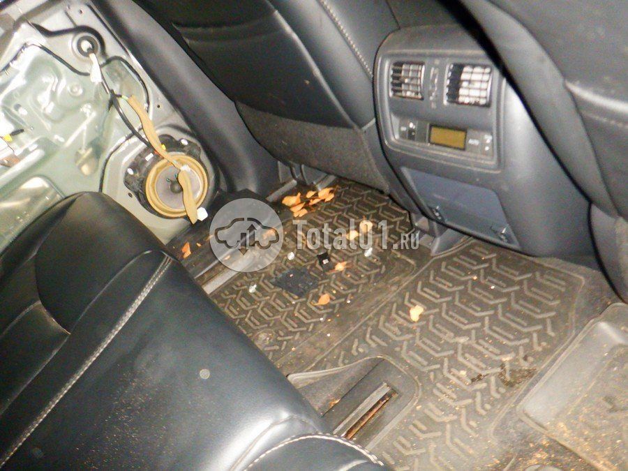 Фото Nissan Pathfinder 48