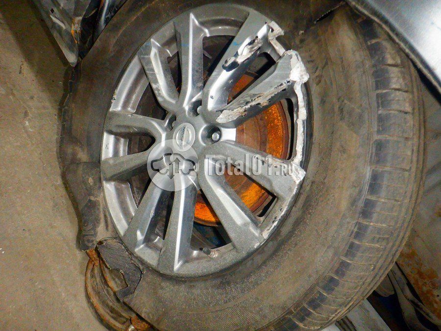Фото Nissan Pathfinder 142