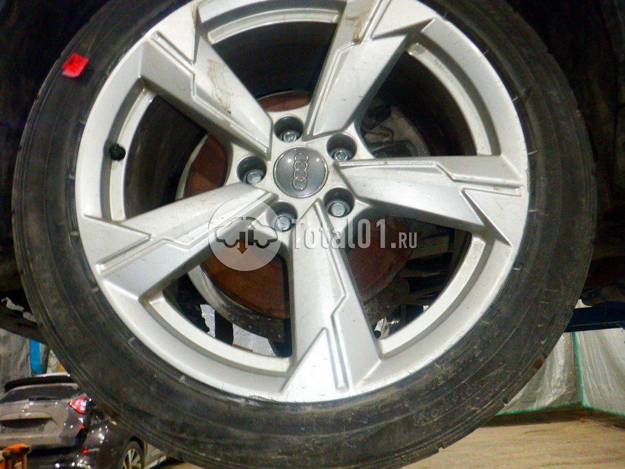 Фото Audi A4 42