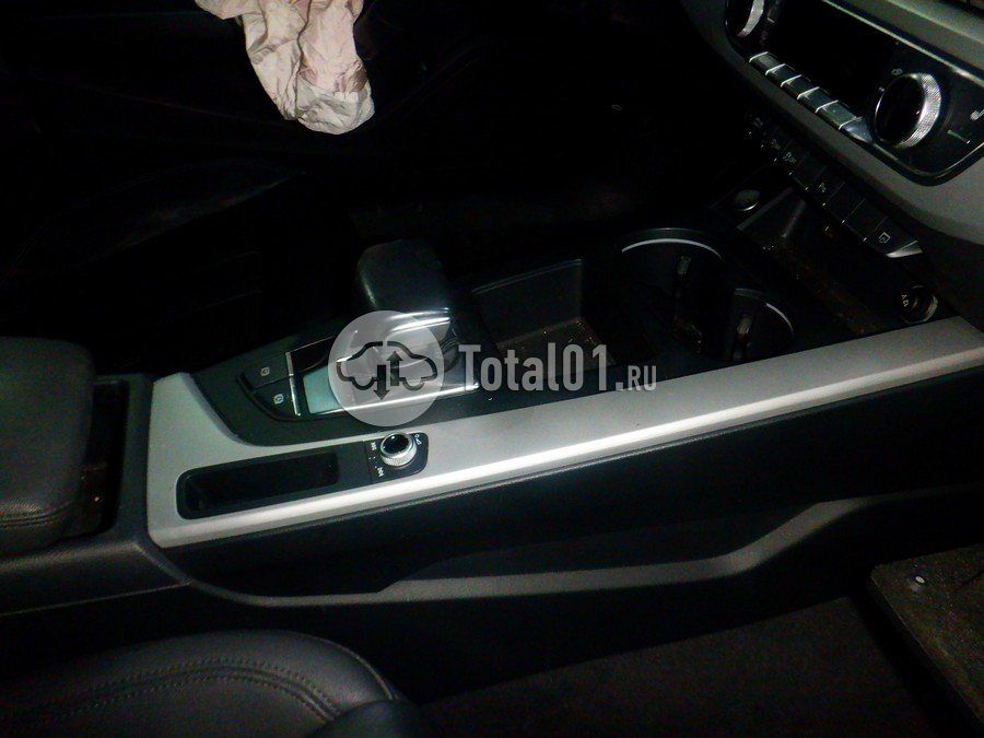 Фото Audi A4 132