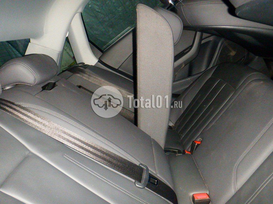 Фото Audi A4 156