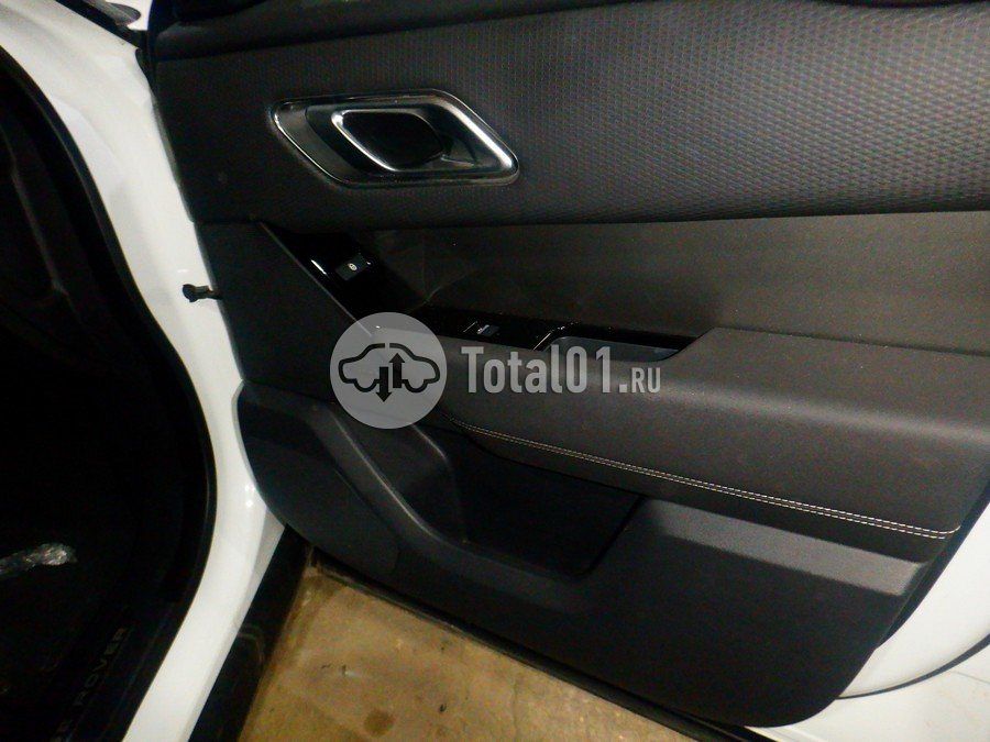 Фото Land Rover Range Rover Velar 20