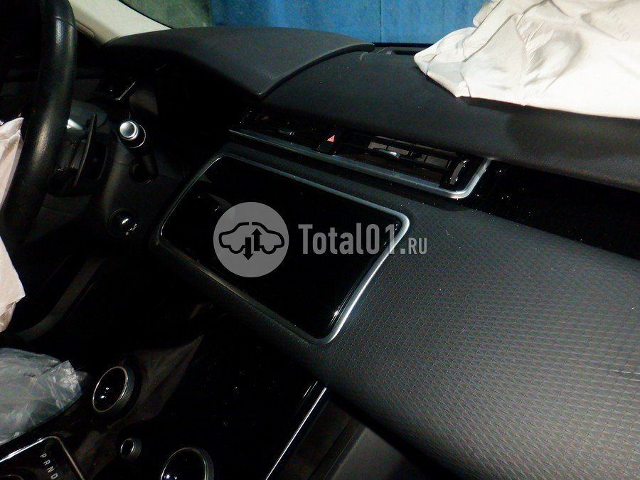 Фото Land Rover Range Rover Velar 28