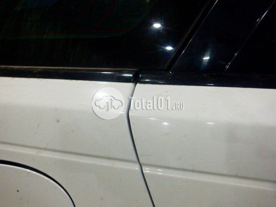 Фото Land Rover Range Rover Velar 230