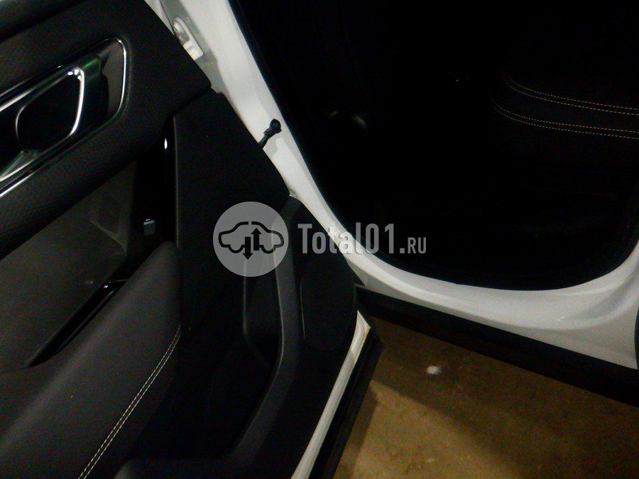 Фото Land Rover Range Rover Velar 260