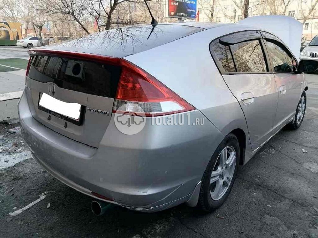 Фото Honda Insight 8