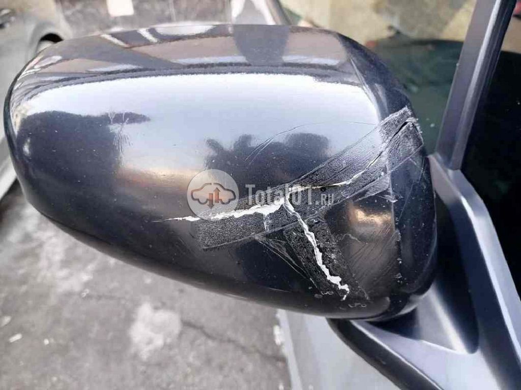 Фото Honda Insight 16