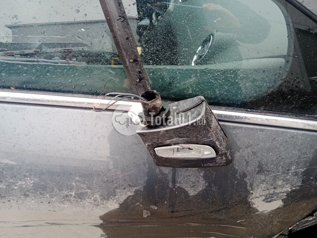 Фото Peugeot 408 18