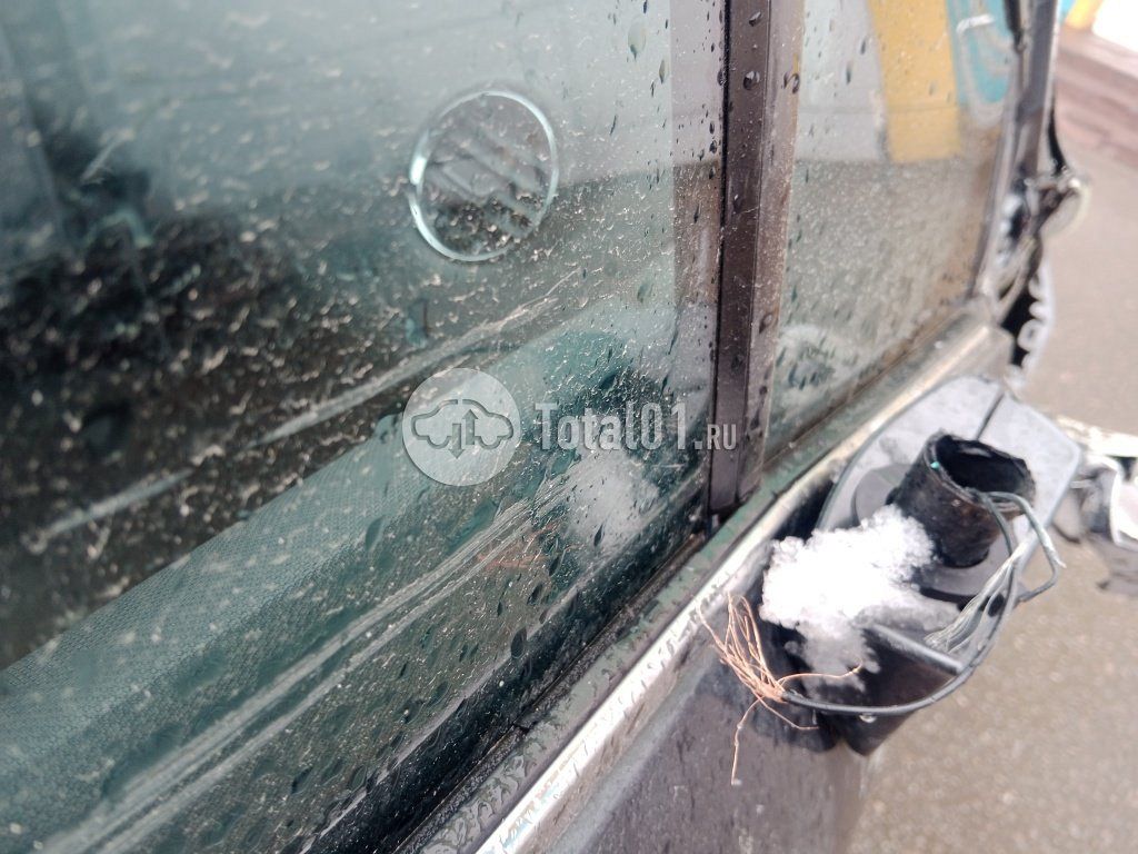 Фото Peugeot 408 28