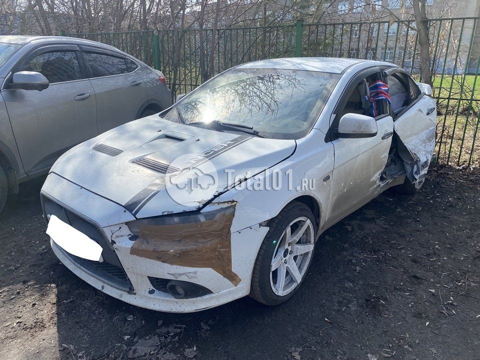 Фото Mitsubishi Lancer 4