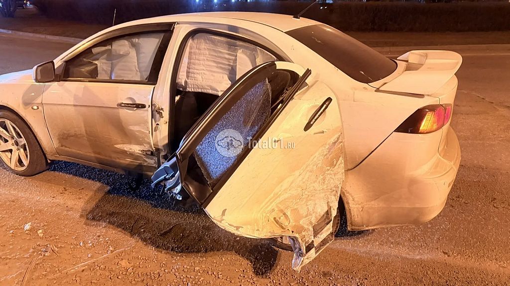 Фото Mitsubishi Lancer 28