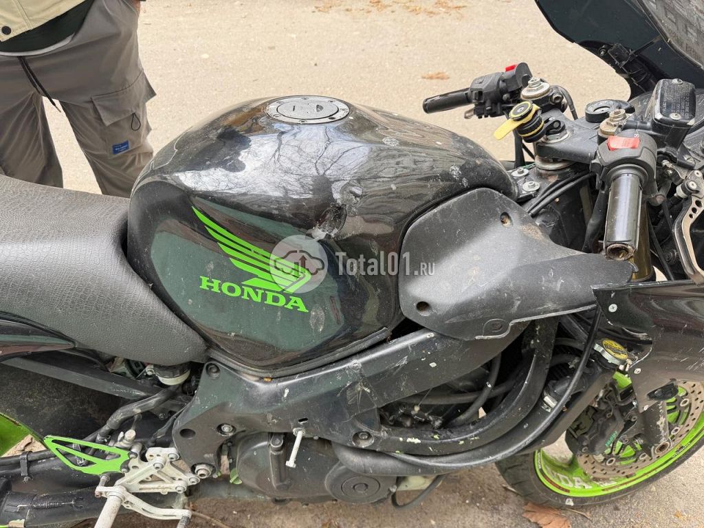 Фото Honda CBR600F 18