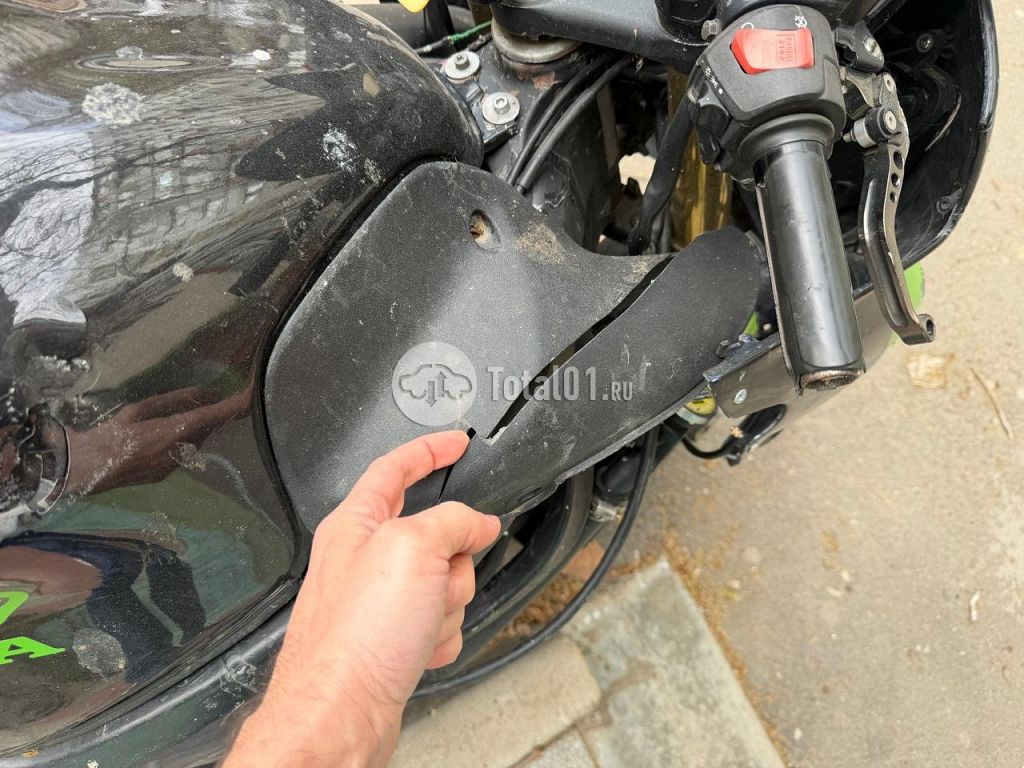 Фото Honda CBR600F 24