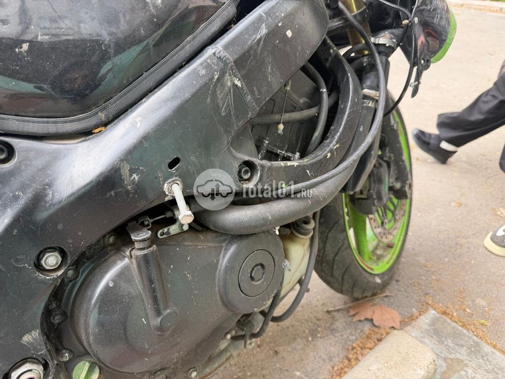 Фото Honda CBR600F 32