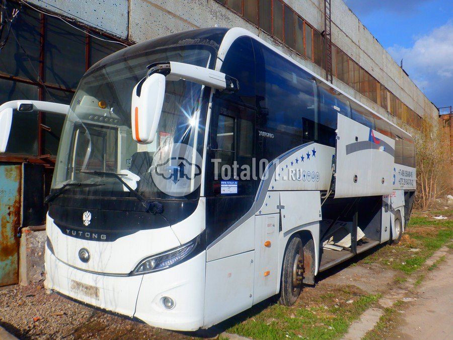 Фото YUTONG ZK6128H 2