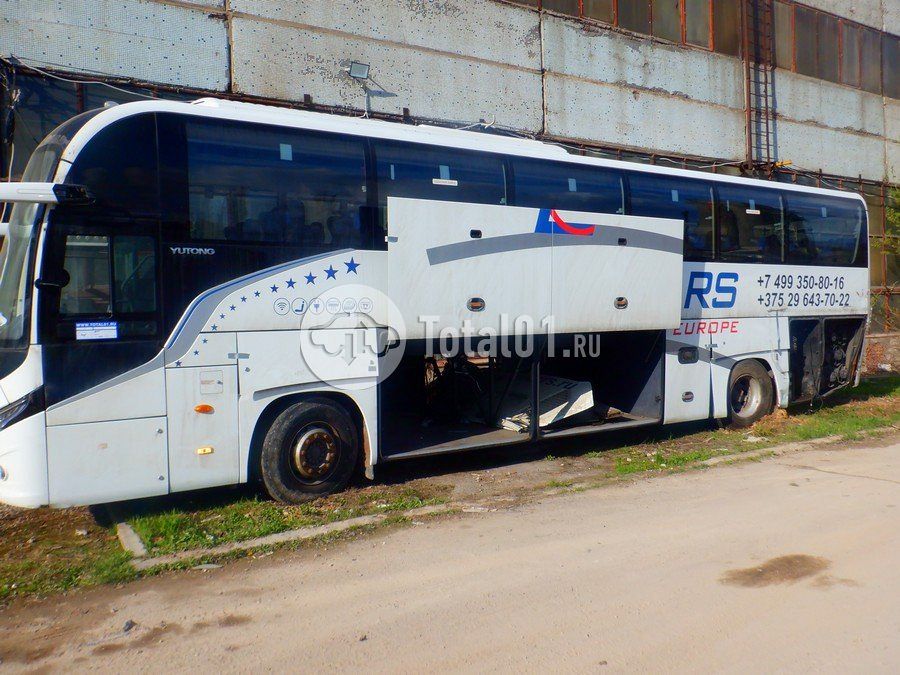 Фото YUTONG ZK6128H 6