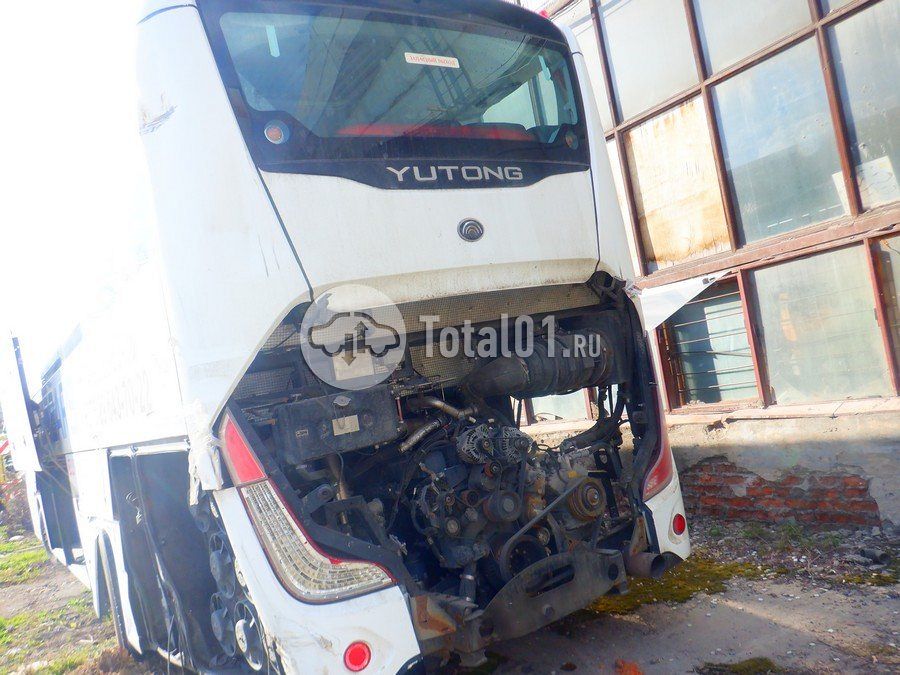 Фото YUTONG ZK6128H 10