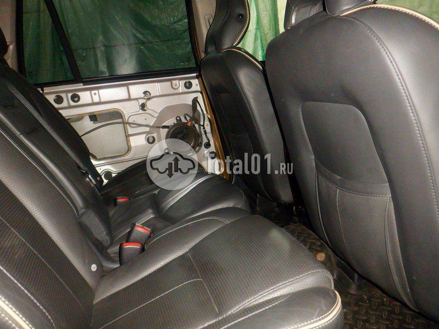 Фото Volvo XC90 44