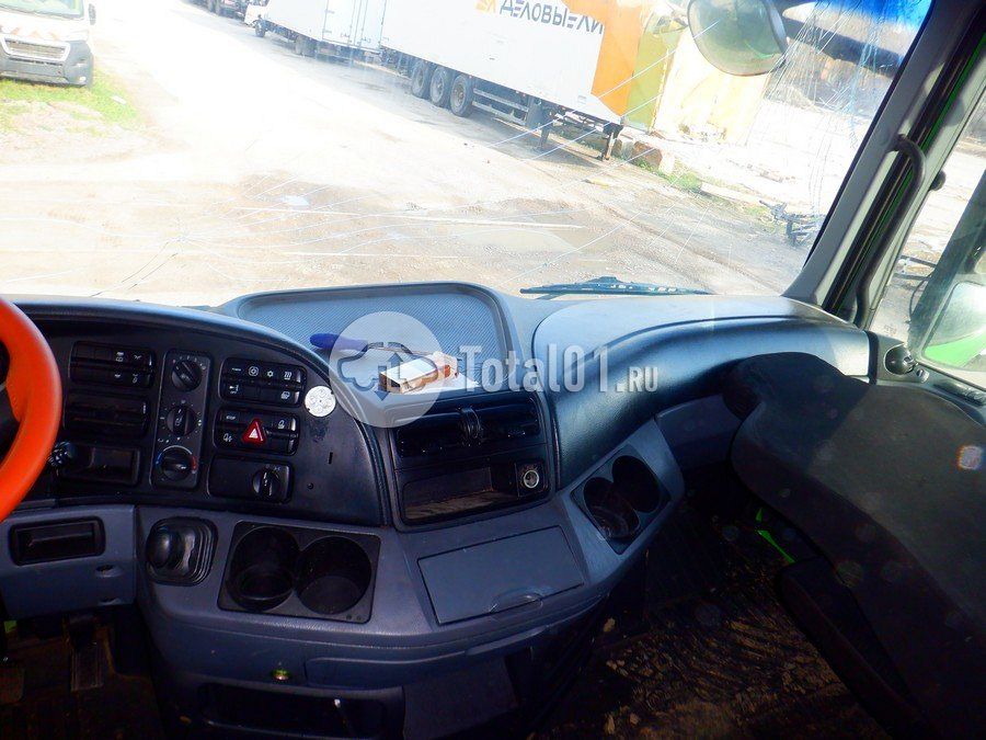 Фото Mercedes-Benz Actros 48