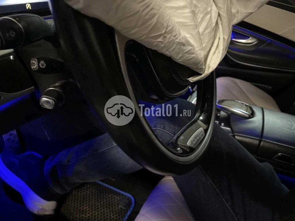 Фото Mercedes-Benz Maybach S-класс 140