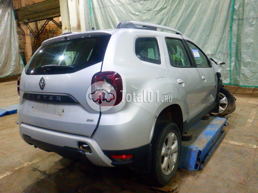 Фото Renault Duster 16