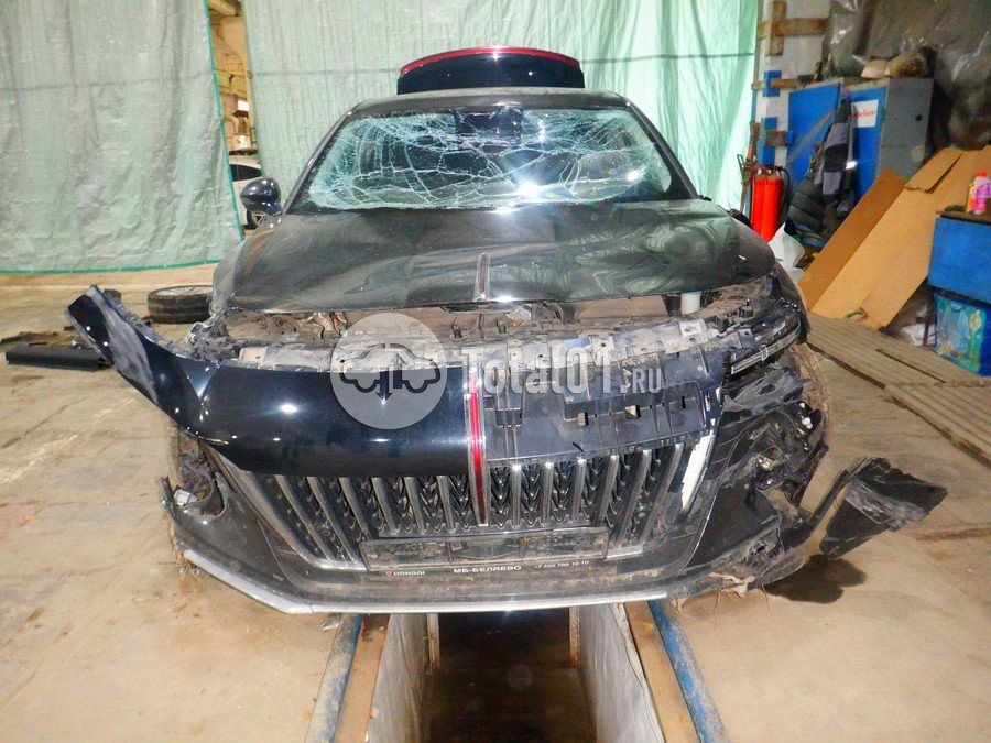 Фото FAW Hongqi H5 4