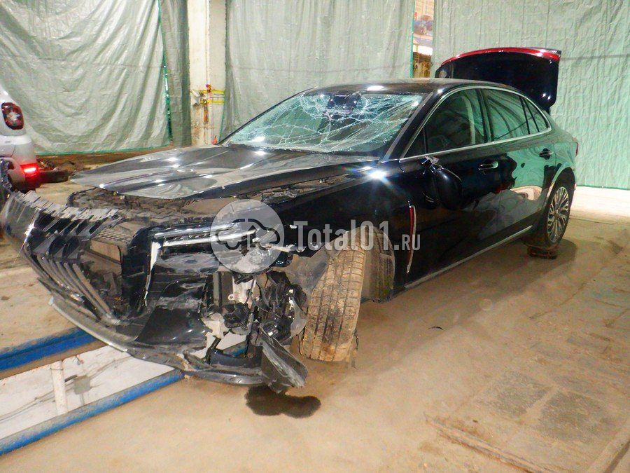 Фото FAW Hongqi H5 8