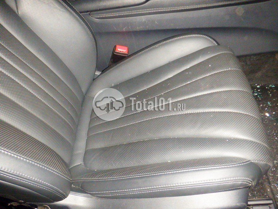 Фото FAW Hongqi H5 32
