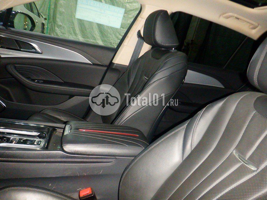 Фото FAW Hongqi H5 82