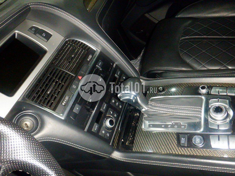 Фото Audi Q7 64