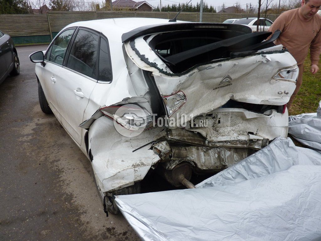 Фото Citroen C4 6