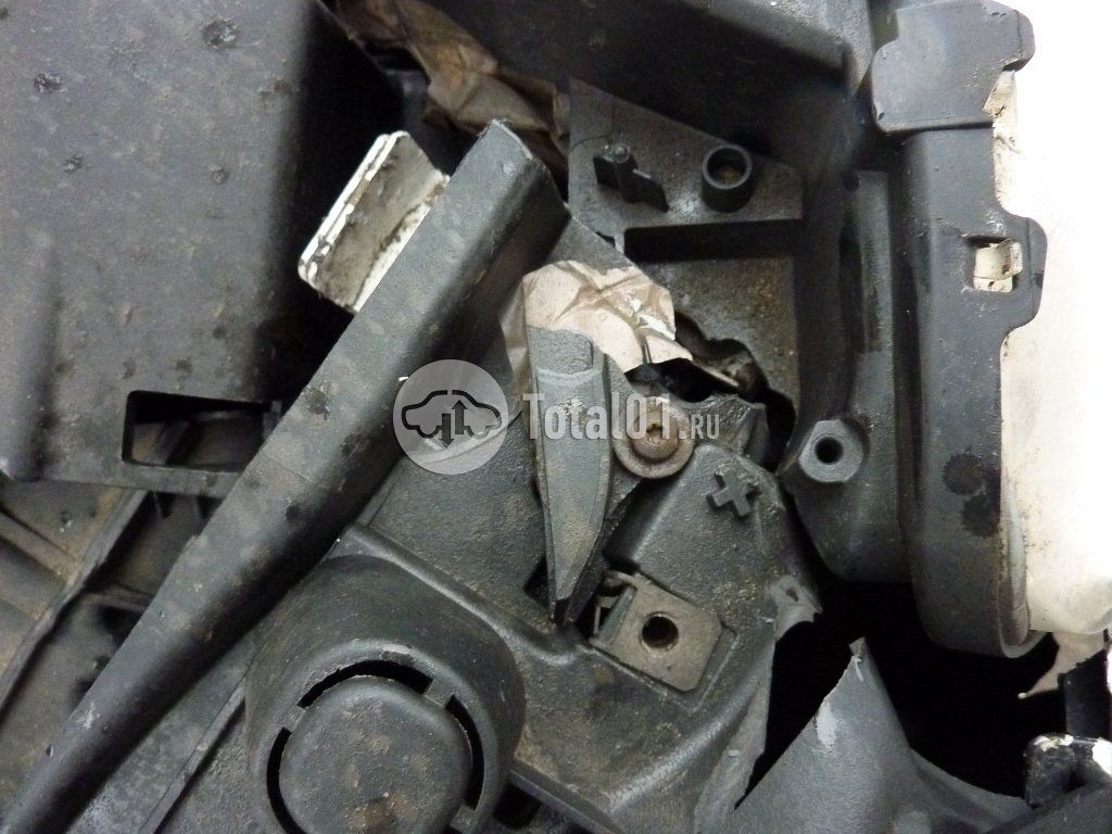 Фото Citroen C4 42