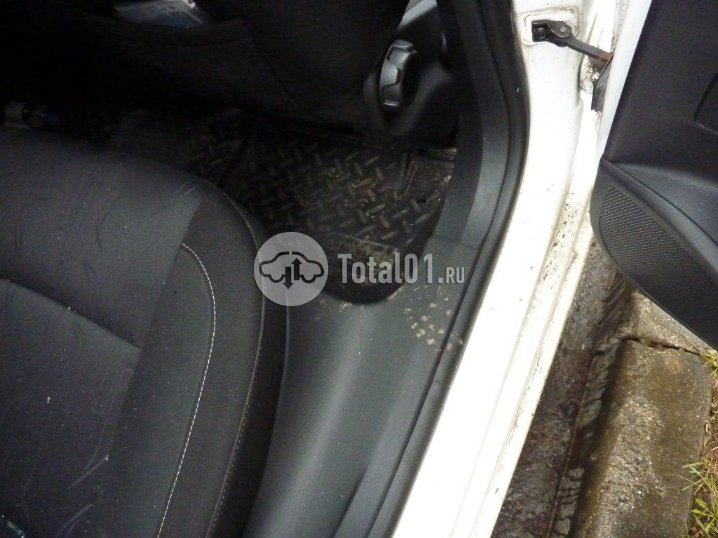 Фото Citroen C4 66