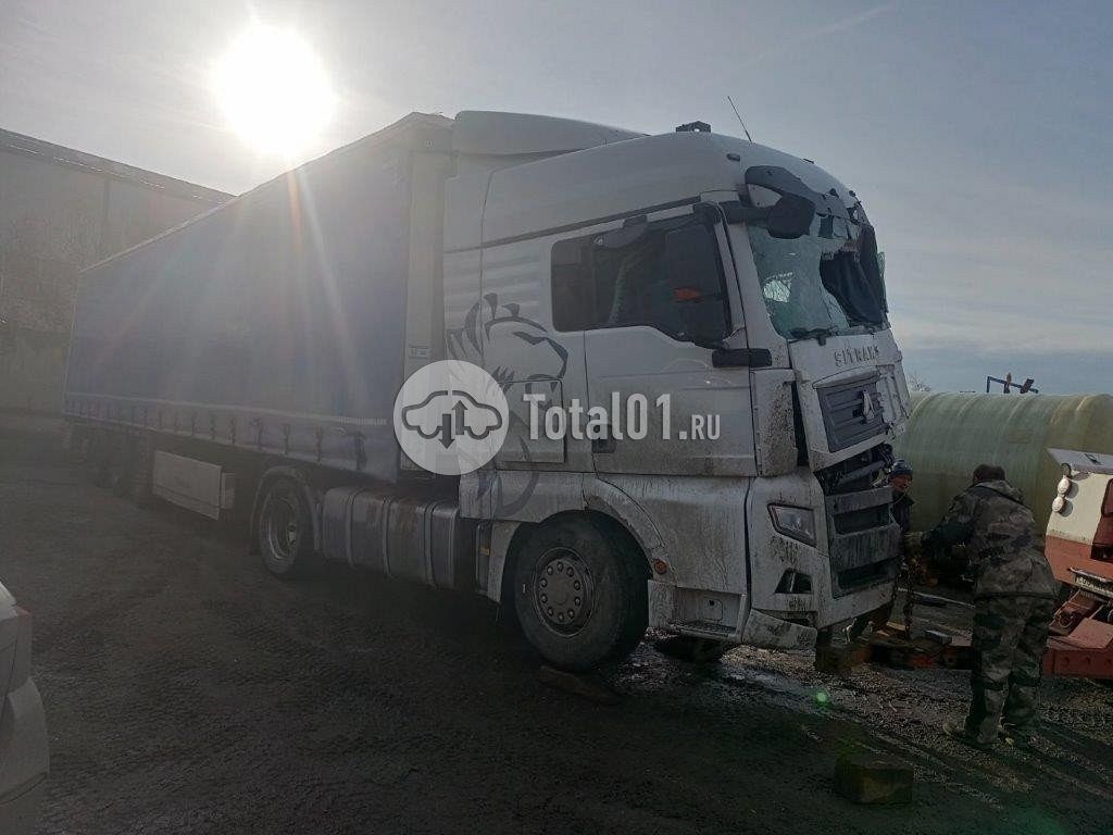 Фото Sitrak C7H 6