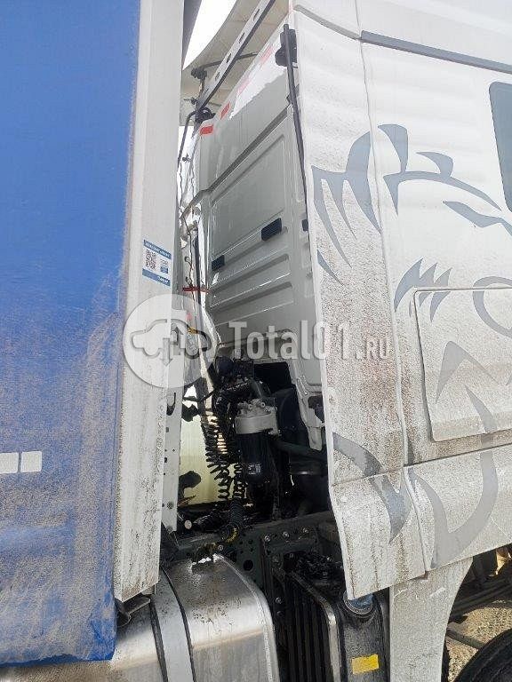 Фото Sitrak C7H 26