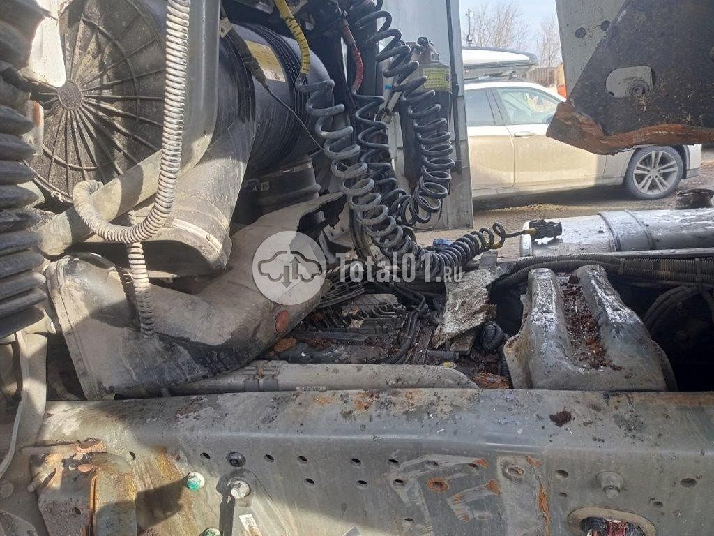 Фото Sitrak C7H 78