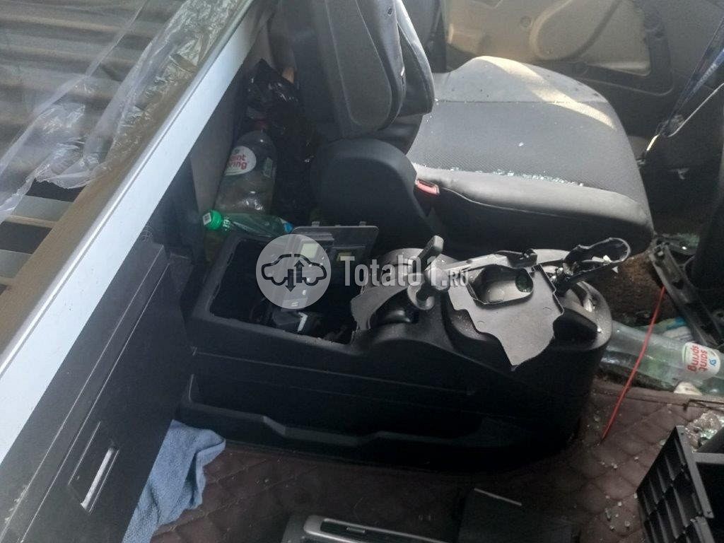 Фото Sitrak C7H 120