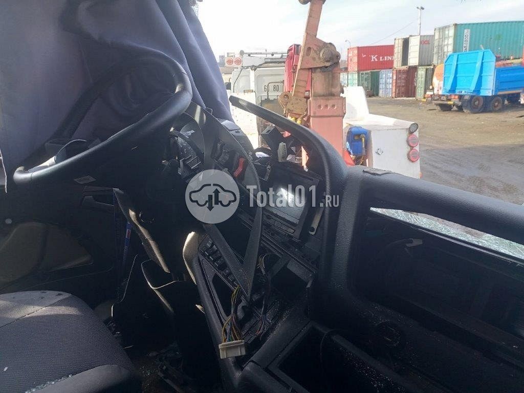 Фото Sitrak C7H 122