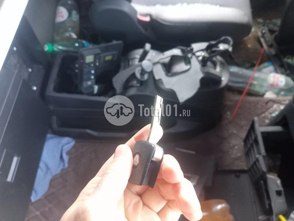 Фото Sitrak C7H 128