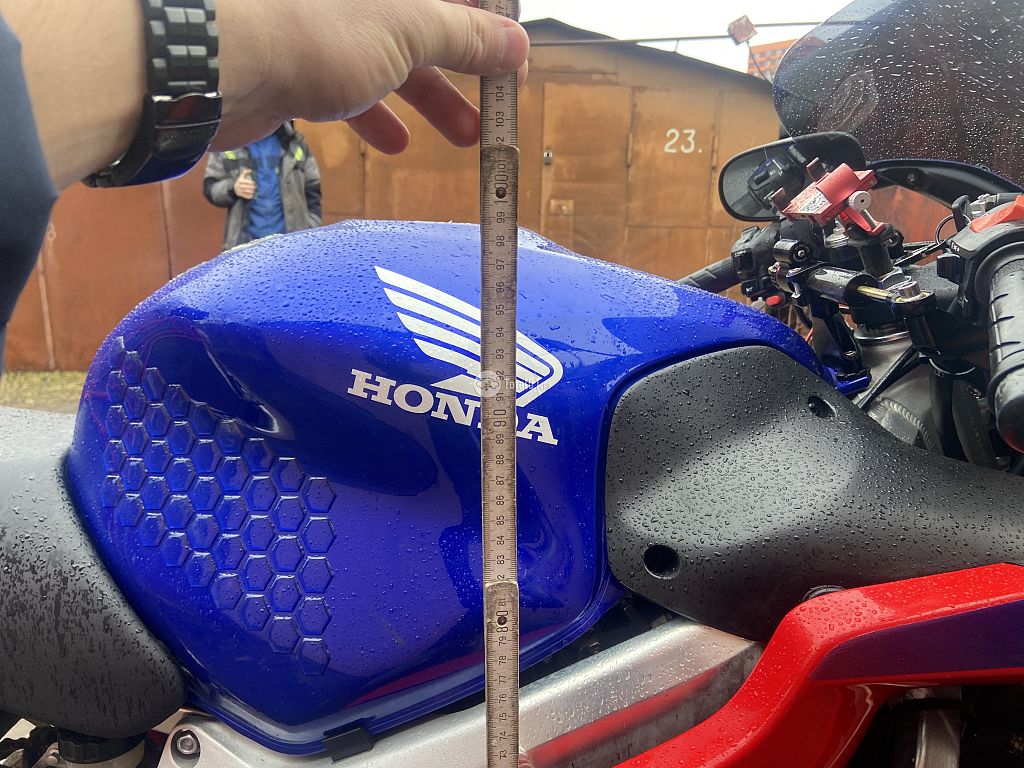 Фото Honda CBR600F 16