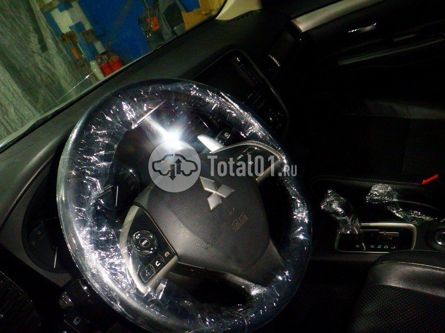 Фото Mitsubishi Outlander 82